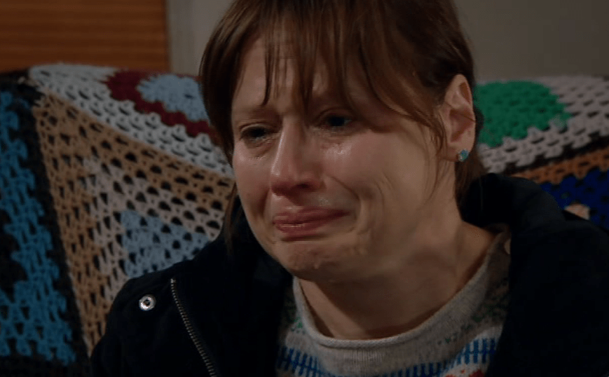  Lydia had an emotional reunion with her mum - but then learned she may have Hungtington's disease