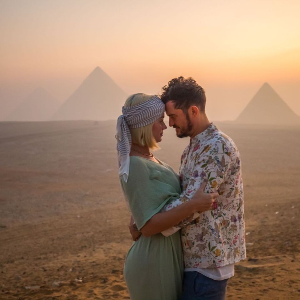  Katy Perry and Orlando Bloom couldn't take their eyes off each other as they celebrated her 35th birthday in Egypt