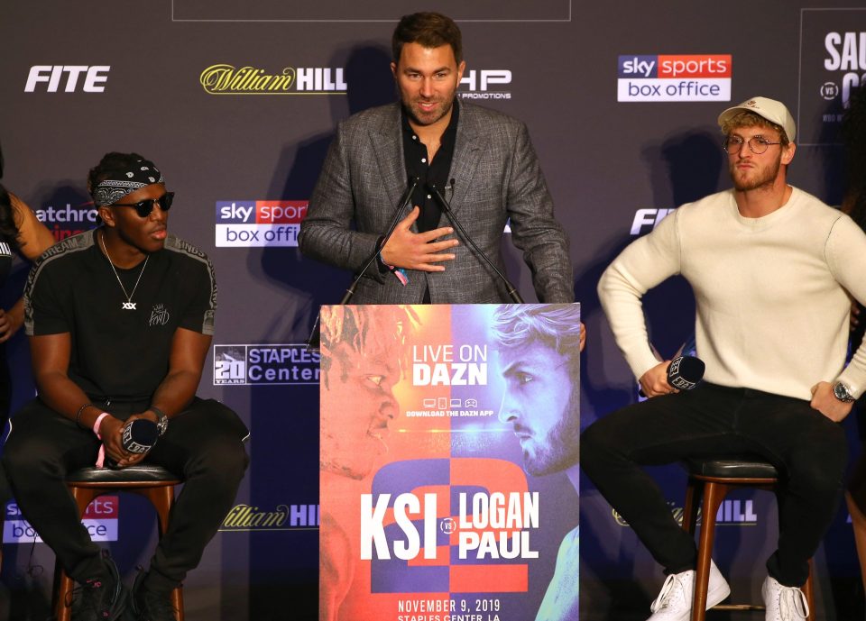  Hearn promoted the rematch between YouTubers KSI and Logan Paul