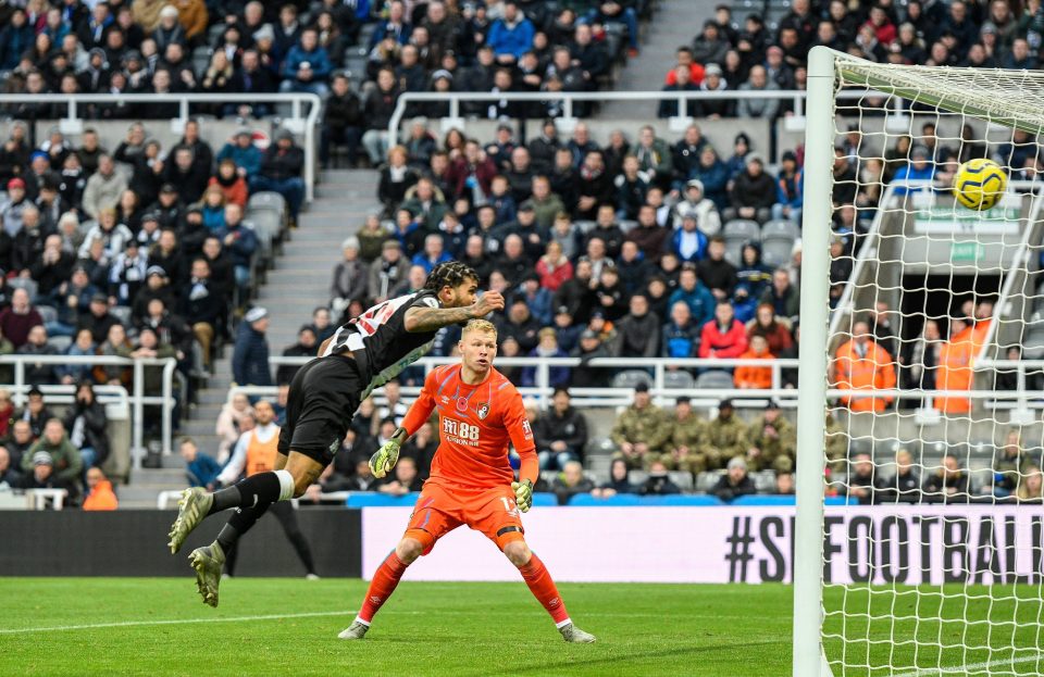  Yedlin headed in just before the break to equalise