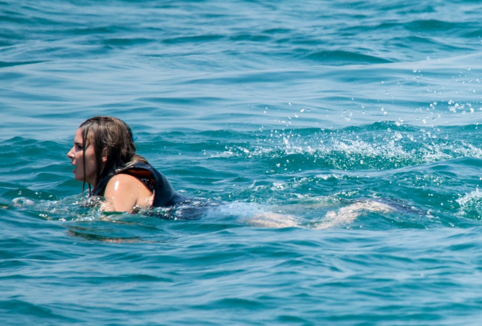 The Girls Aloud singer powered through the ocean as she took on her first challenge