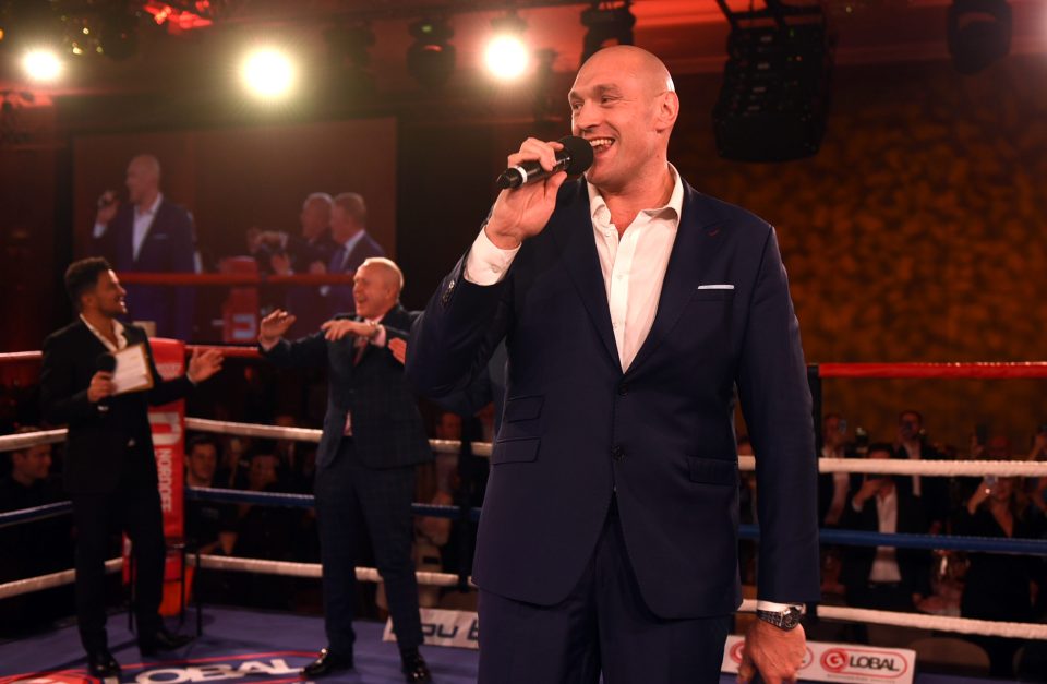  Tyson Fury raised the roof of London's Hilton Hotel with an incredible performance