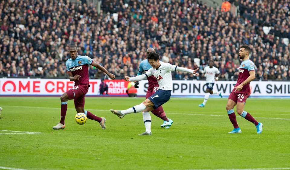  Son Heung-min scored the first goal of Jose Mourinho's Tottenham reign