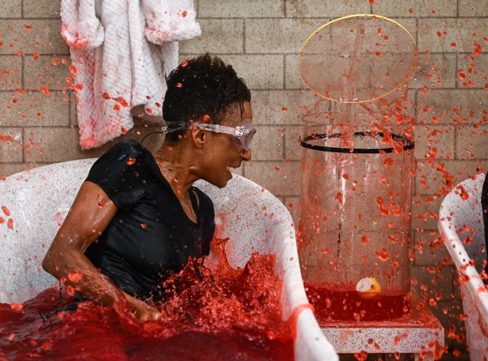 Adele failed to win immunity with this gory blood bath