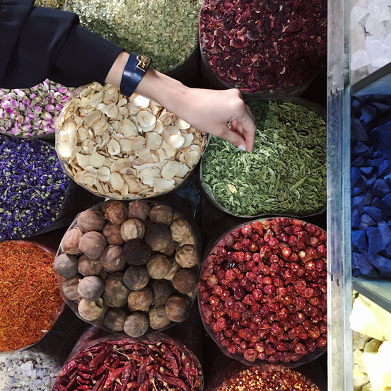  Soak up the sights, sounds and smells of the souks