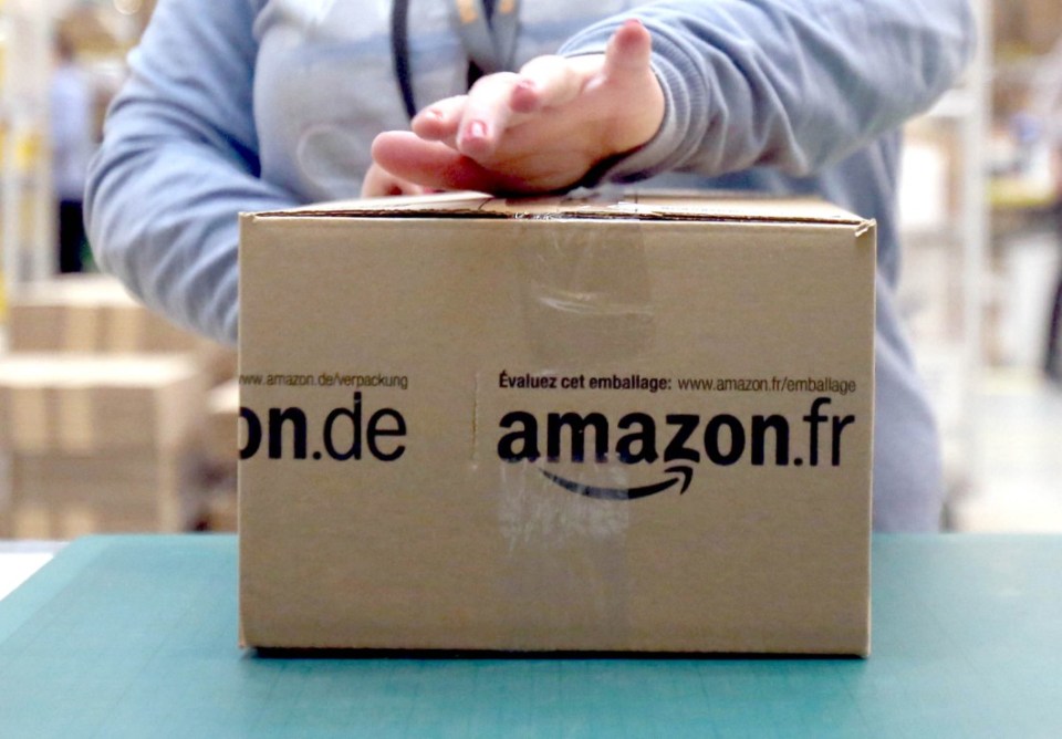  For those subscribing to Amazon Premium, orders on next day delivery will be free of charge