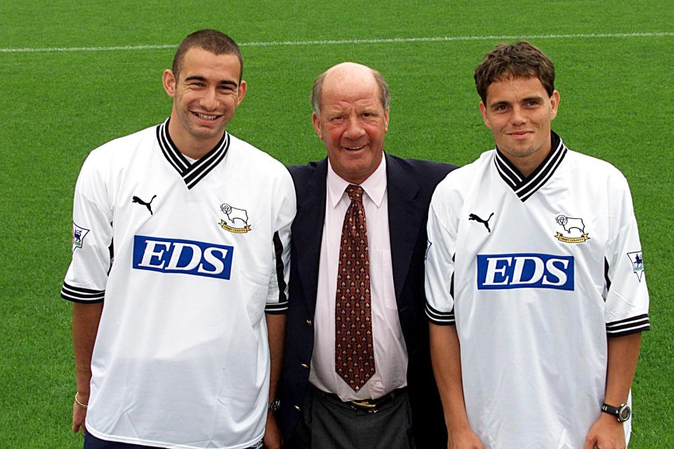  Jim Smith (centre) brought Danny Higginbotham (left) to Derby County in 2000