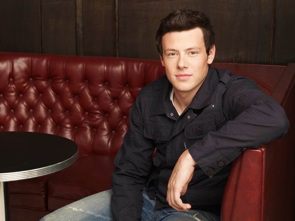  Glee star Cory Monteith died alone in a hotel room