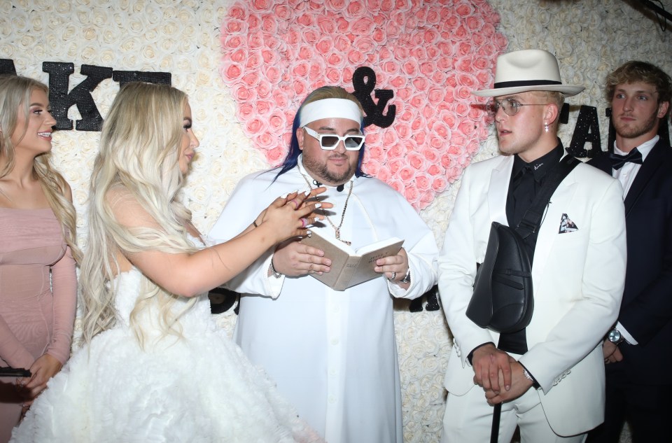  Jake and Tana got married in a Las Vegas ceremony