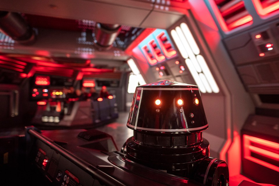  First Order R5-series astromech droids pilot troop transports onboard a Star Destroyer