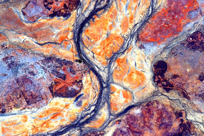  Astronaut Scott Kelly snapped this incredible shot of Australia