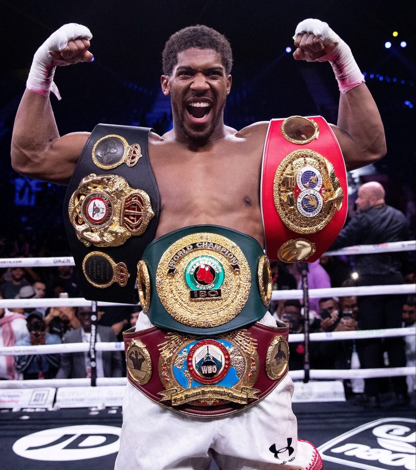  Anthony Joshua is likely to face one, or both, of his mandatories next