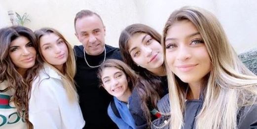  Teresa and her daughters visited Joe in Italy for four days