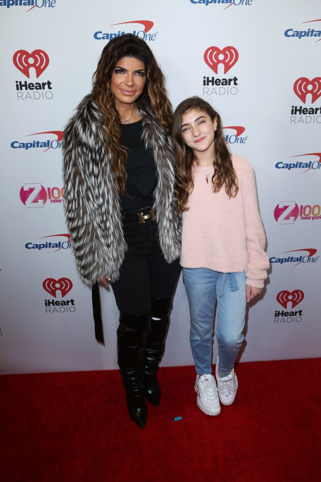  Teresa Giudice with daughter Audriana at the iHeartRadio Jingle Ball in New York City on Friday