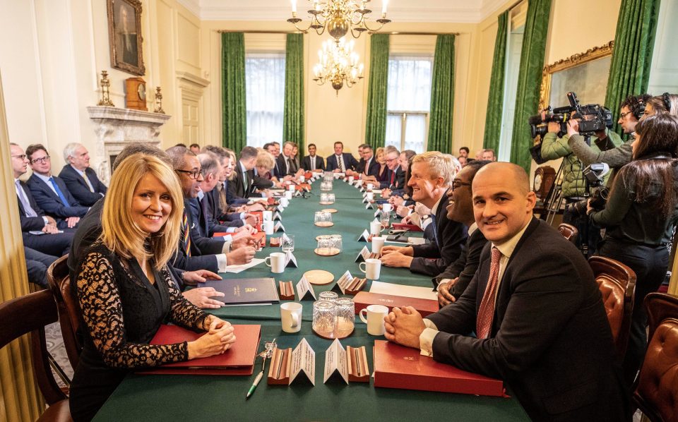  He gathered them for his first Cabinet meeting of the new Government