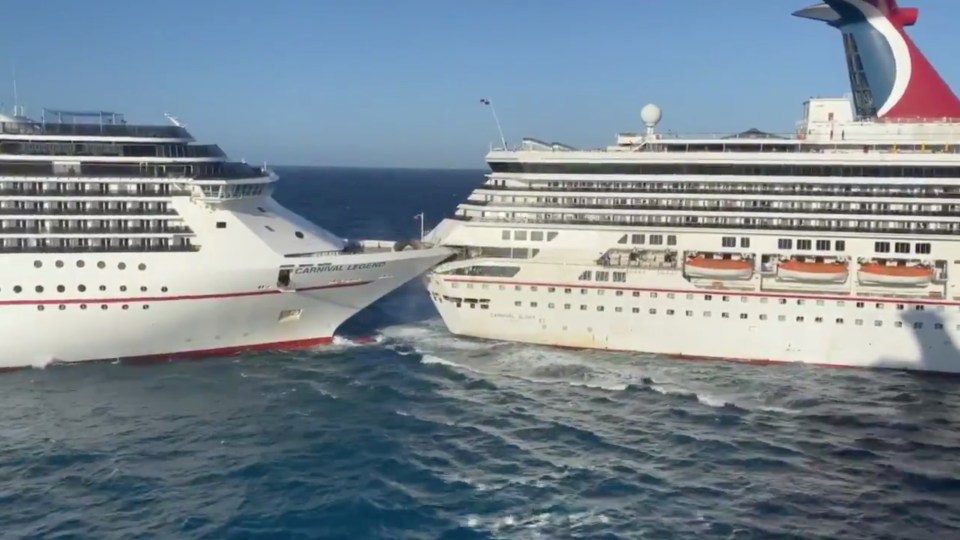  Two cruise ships have crashed into each other in Mexico