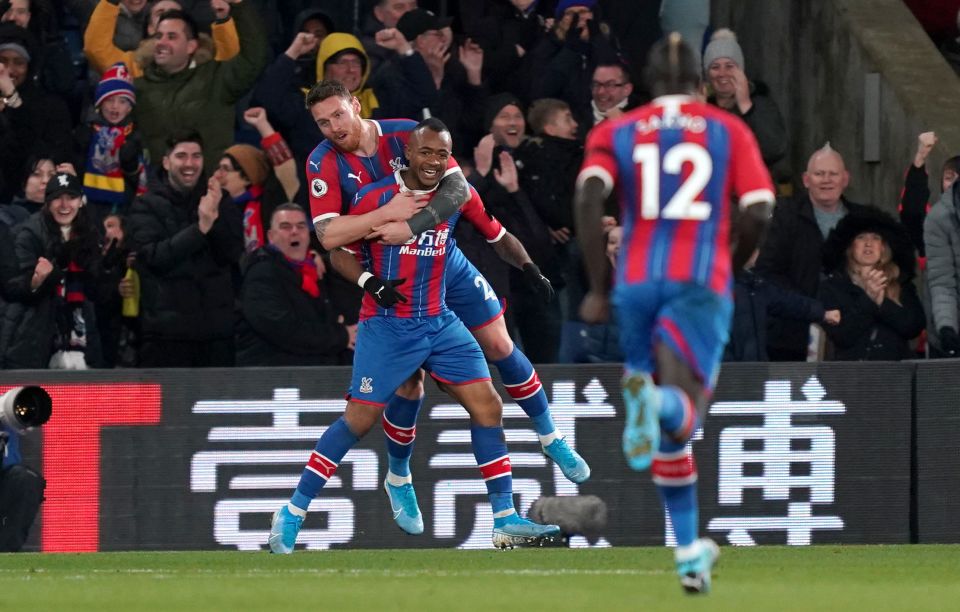  Jordan Ayew's late strike gave Crystal Palace all three points as they beat West Ham 2-1