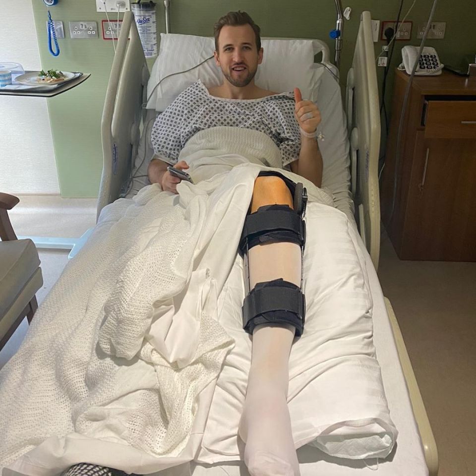  Harry Kane uploaded the picture with a thumbs-up