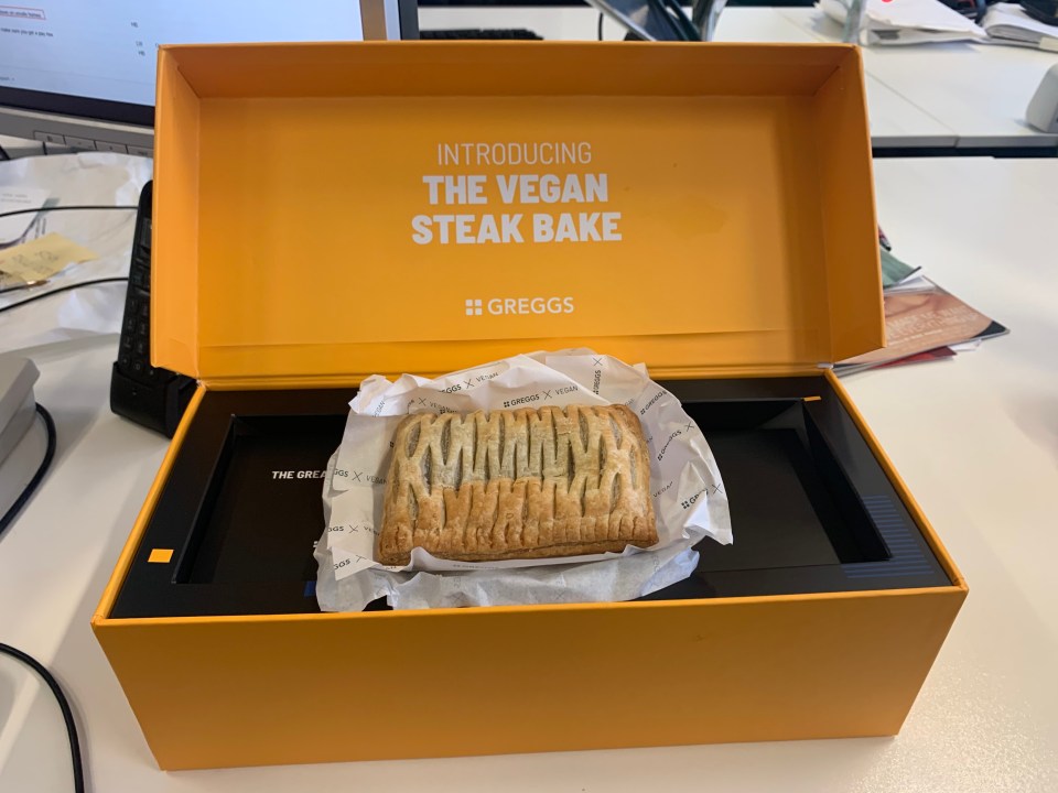 The vegan steak bake arrived at The Sun in a fancy yellow box – but only the first 200 customers who tried it at the launch also got this