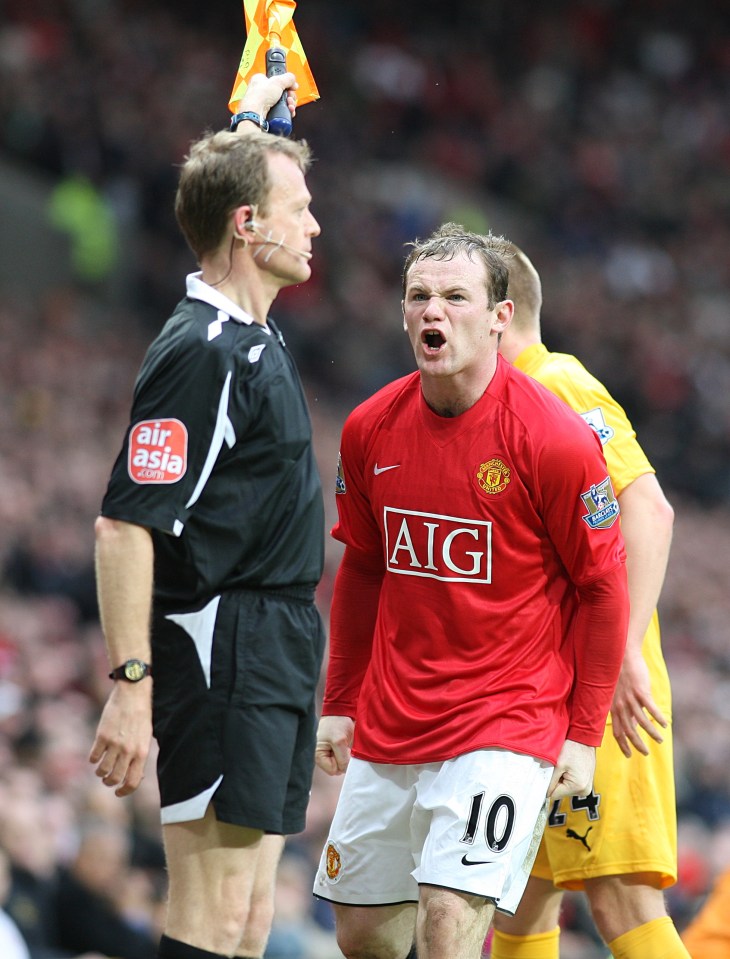  Rooney reckons his gambling took a toll on his on-pitch performances