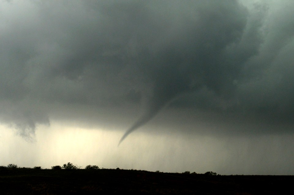  Tourists can chase tornadoes in Oklahoma with tour guides