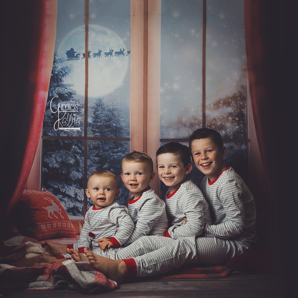  On Rooney’s washbag was his four children -Kai, Klay, Kit and Cass posing for Christmas