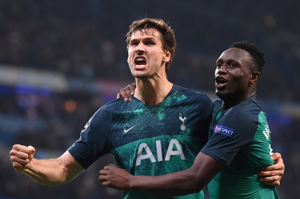  Fernando Llorente left Tottenham as a free agent in the summer but could now be making a return.