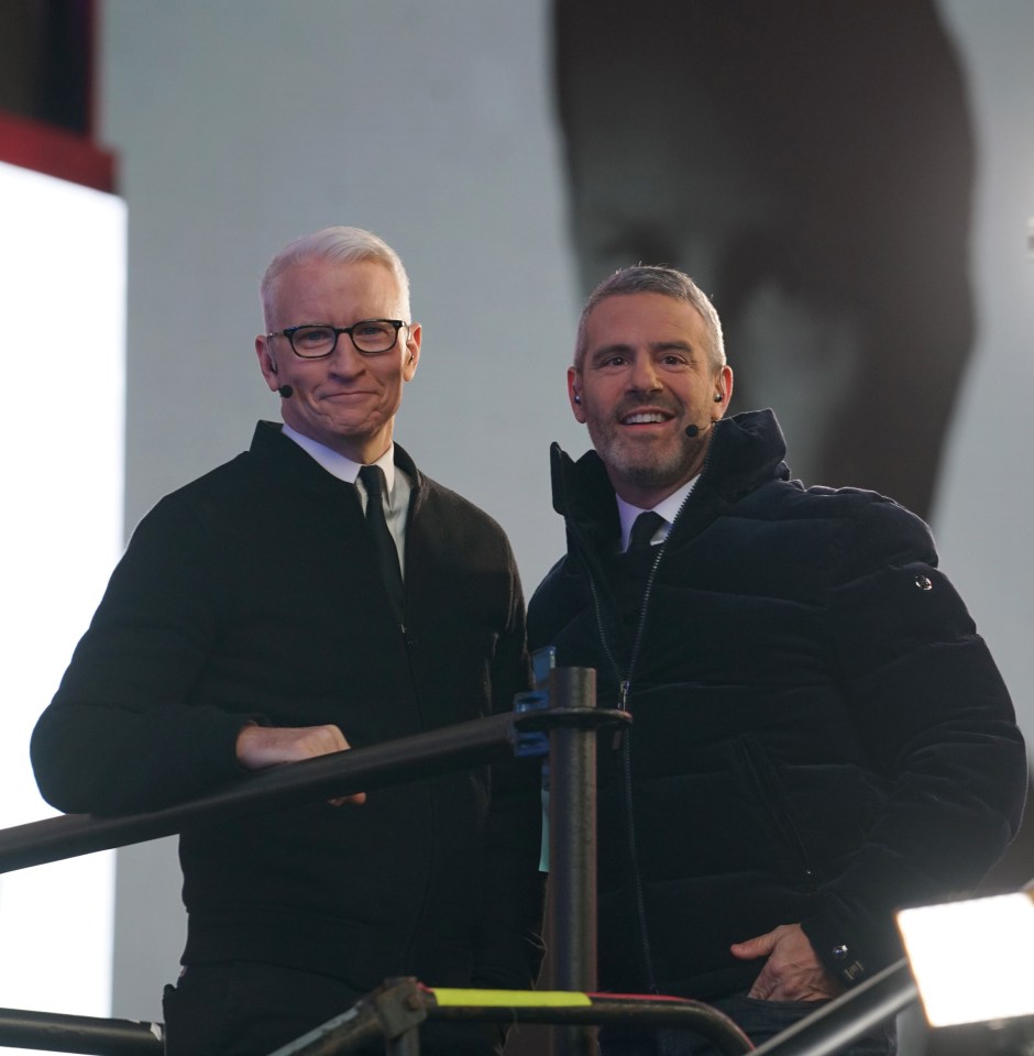 Before heading to Florida, Andy co-hosted CNN’s Live New Year’s Eve broadcast with best pal Anderson Cooper 