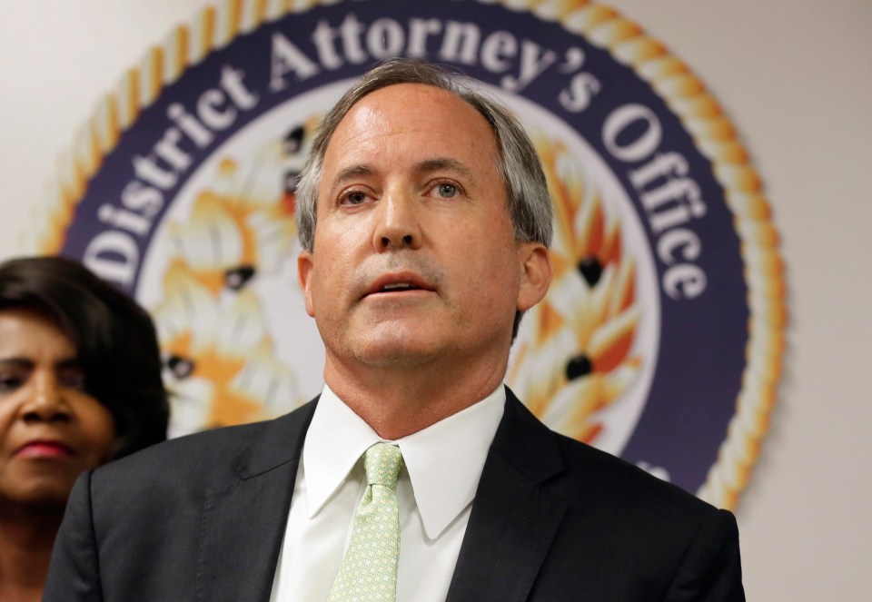  Texas Attorney General Ken Paxton also spoke out on behalf of Tinslee's family