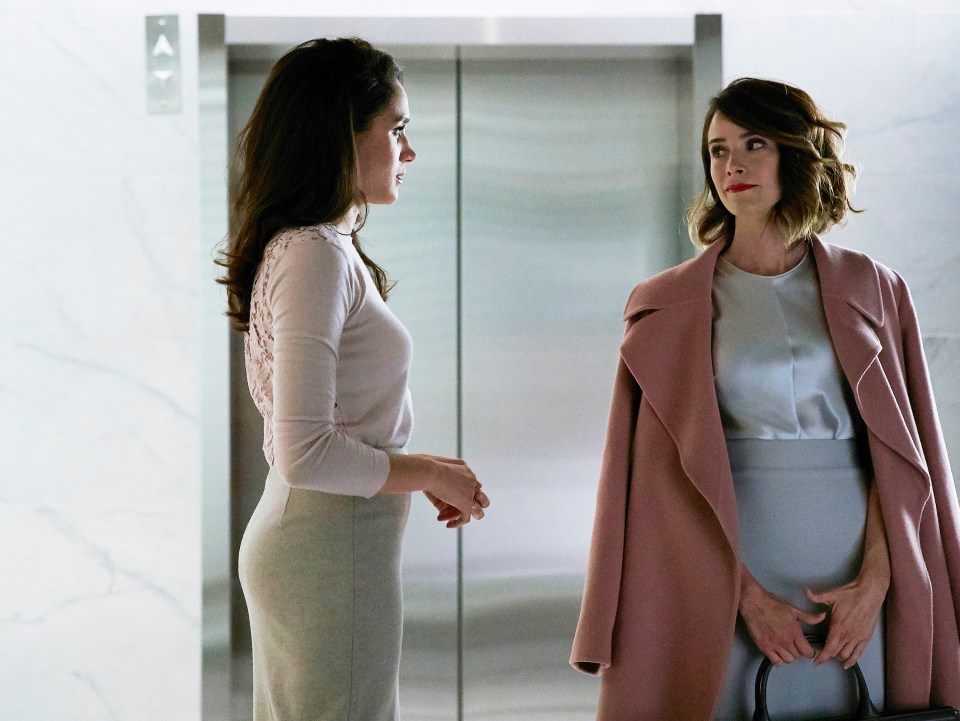  Meghan Markle as Rachel Zane, Abigail Spencer as Dana Scott in Suits together back in 2015