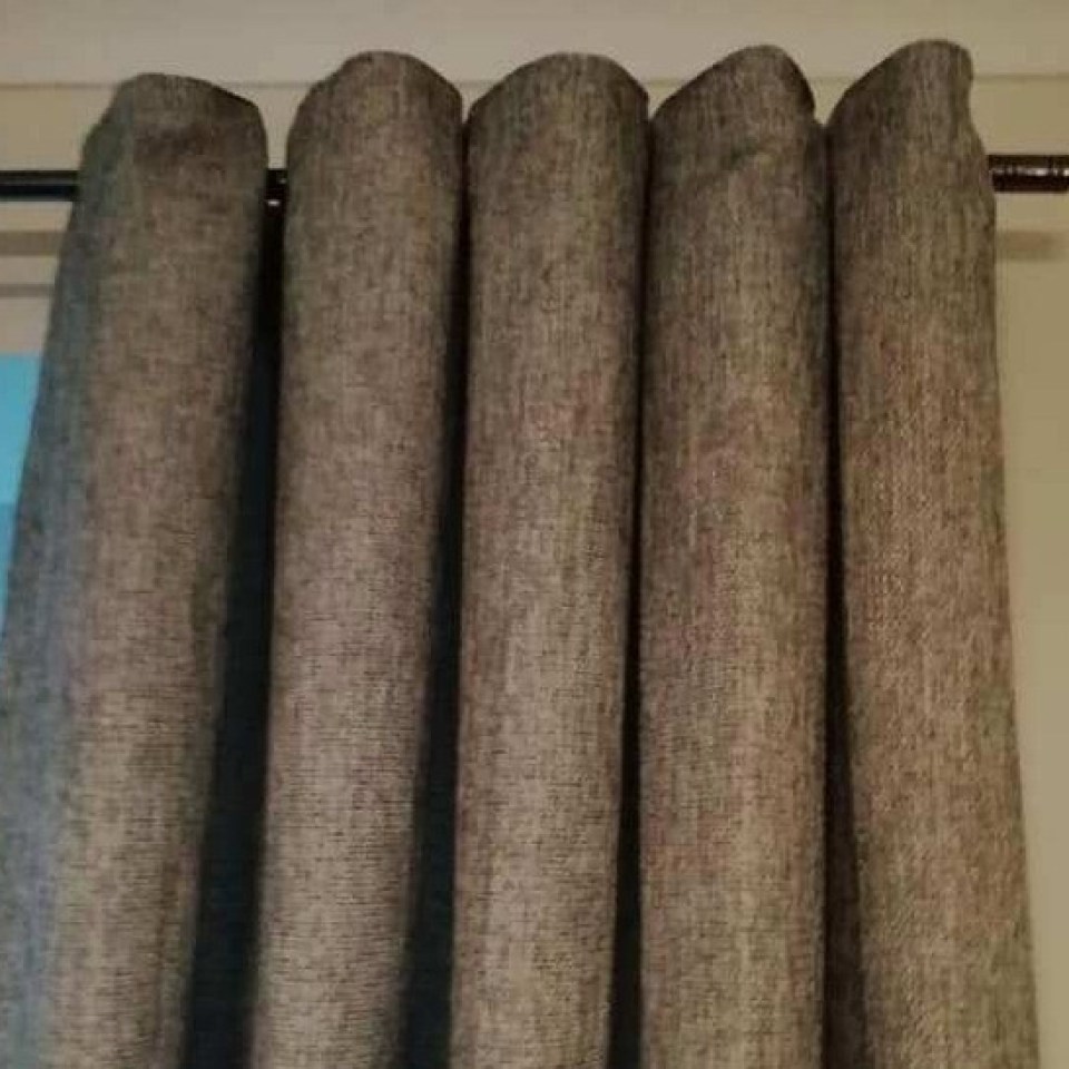 This is how curtains are meant to look when done properly 