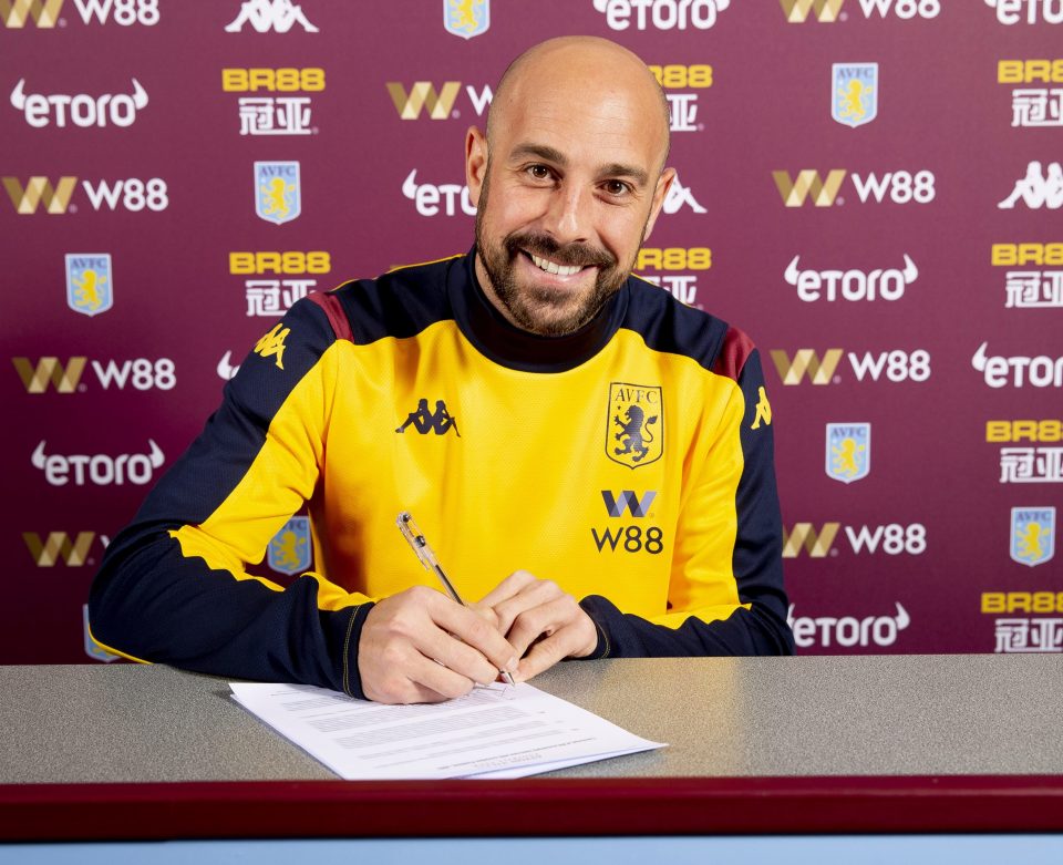  Reina has signed on loan from AC Milan after injury to Tom Heaton