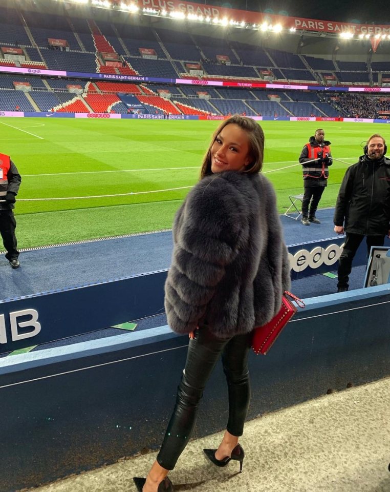  The beauty was pictured in Paris watching the superstar play