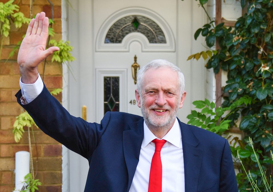  Jeremy Corbyn has backed protests against schools reopening