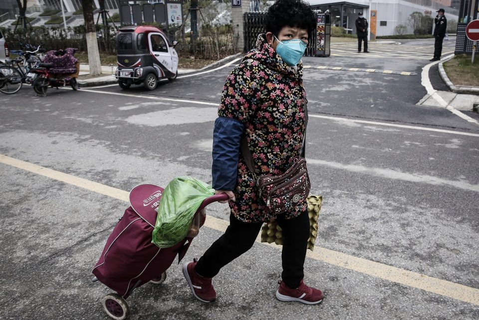  Local authorities have demanded that residents wear masks in Wuhan