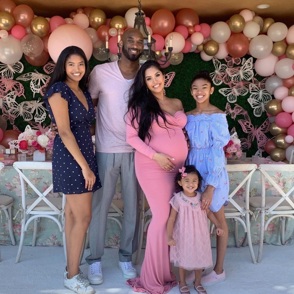  Bryant is pictured with his three eldest daughters and then-pregnant Vanessa