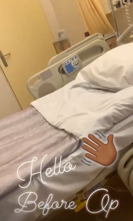  The Manchester United midfielder showed a video of his hospital bed