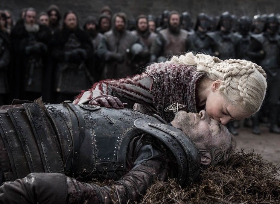  Daenerys laid Jorah to rest in a poignant farewell