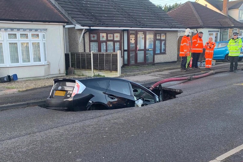  A car ended up in a sinkhole amid the chaos yesterday in Brentwood, Essex