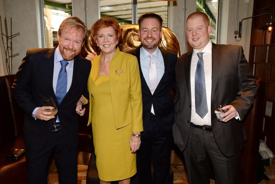  Cilla Black with her sons, Robert, Ben and Jack Willis