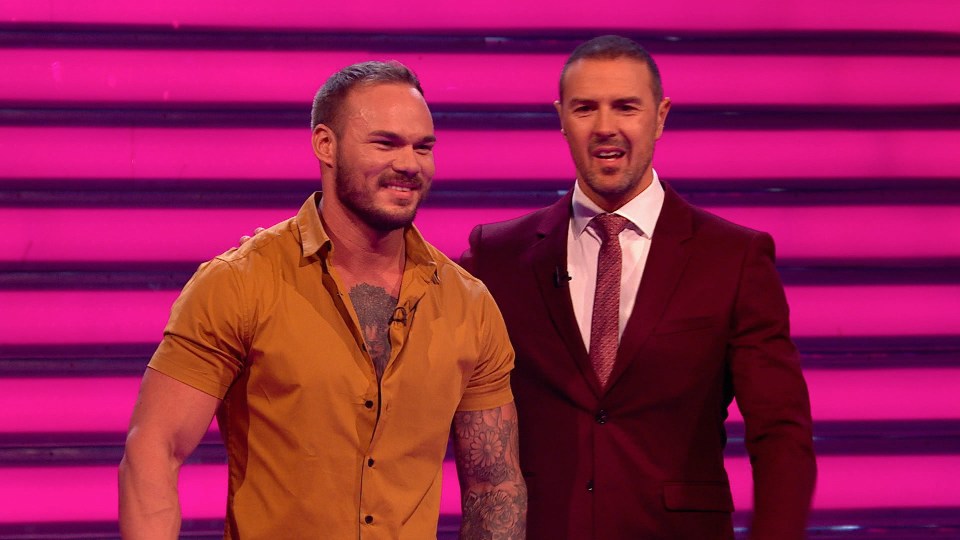  Take Me Out featured a single man arriving in the 'Love Lift' who had to convince 30 girls to keep their lights on for him