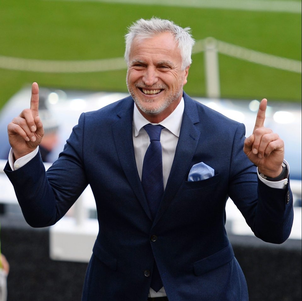  David Ginola has spoken of his joy at seeing kids being taught how to perform CPR in school