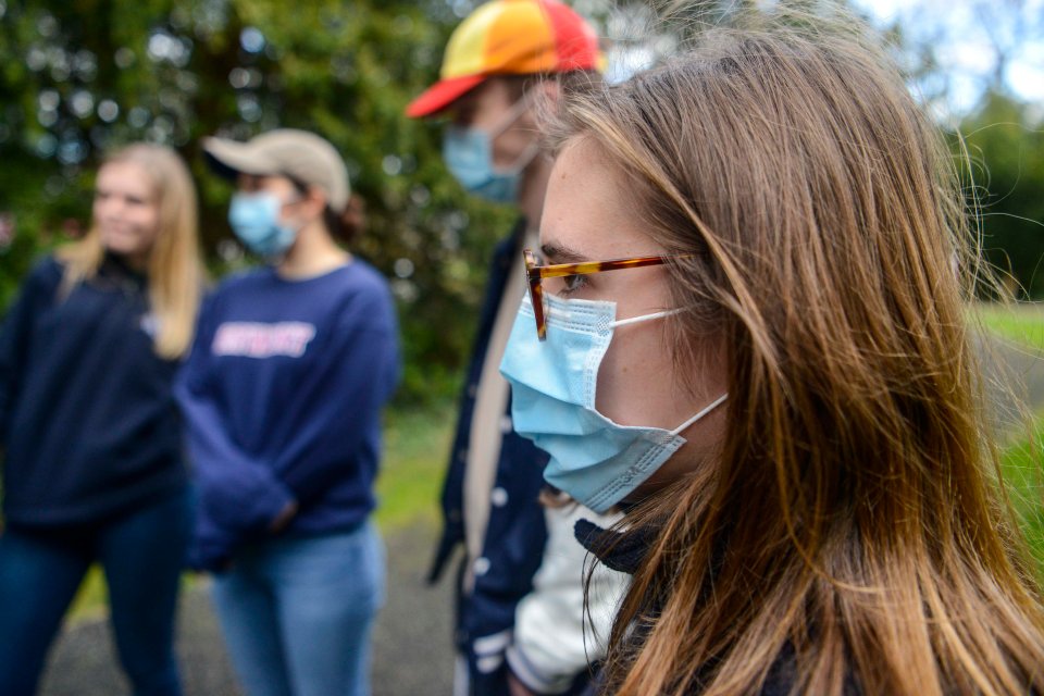  Students wear face masks around campus at The University of York