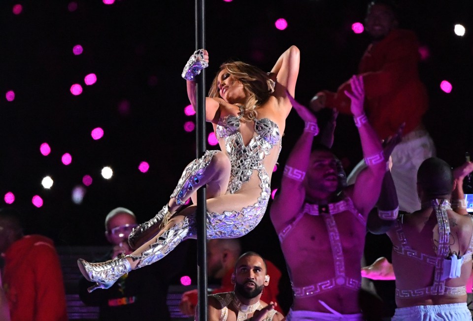 J'Lo showed off her killer pole dancing skills she learnt while shooting the movie Hustlers