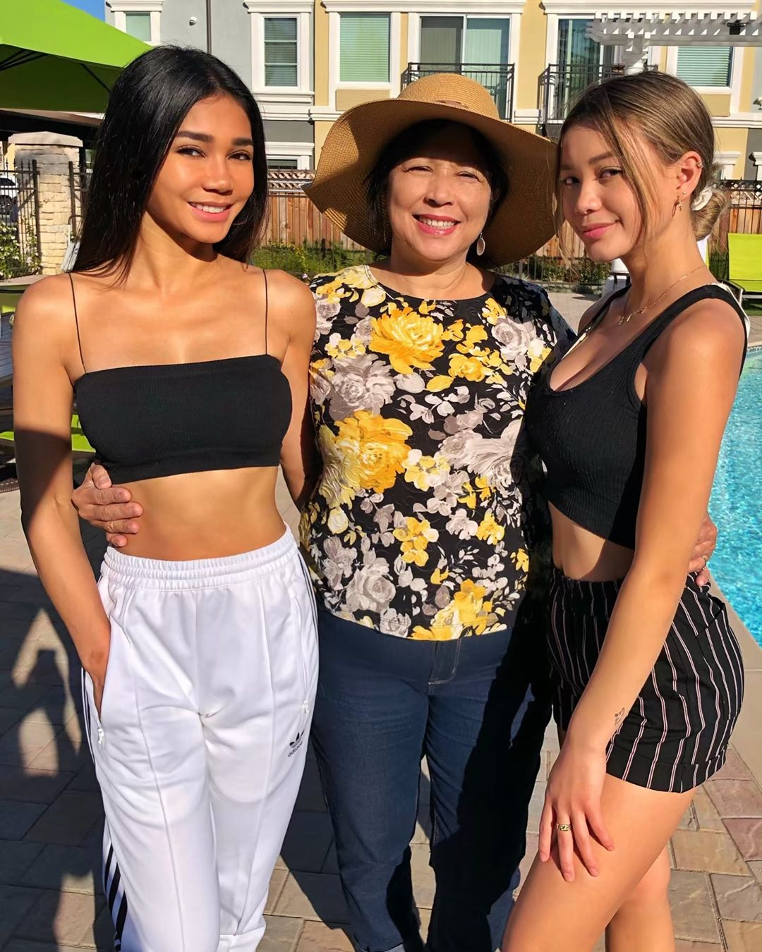 Joleen, left, pictured with mum Joanne, centre, and daughter Meilani, right