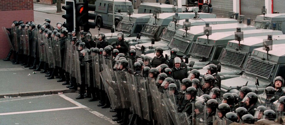  Ex-RUC officers in Northern Ireland must get the same help to fight against a legal witch-hunt as our veterans have