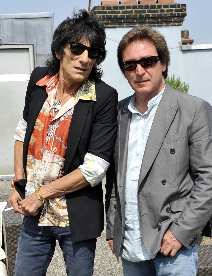  Luckily for Faces fans, Rod will be joined by Rolling Stones rocker Ronnie Wood and drummer Kenney Jones for part of his performance