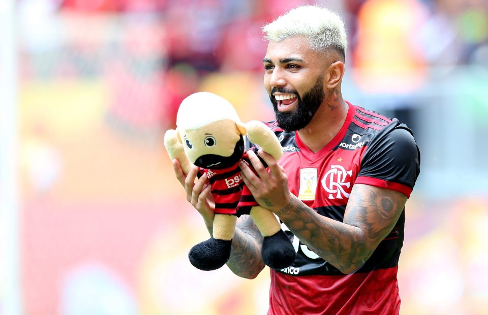  Barbosa opted to ditch his trademark black beard for the Recopa Sudamericana tie