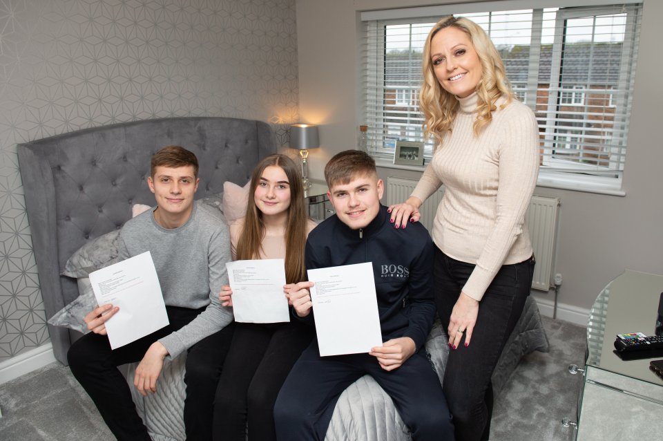  Mum Katrina Neathey has made her teenagers, Josh, left, Olivia, centre, and Hayden, right, sign a cleaning contract