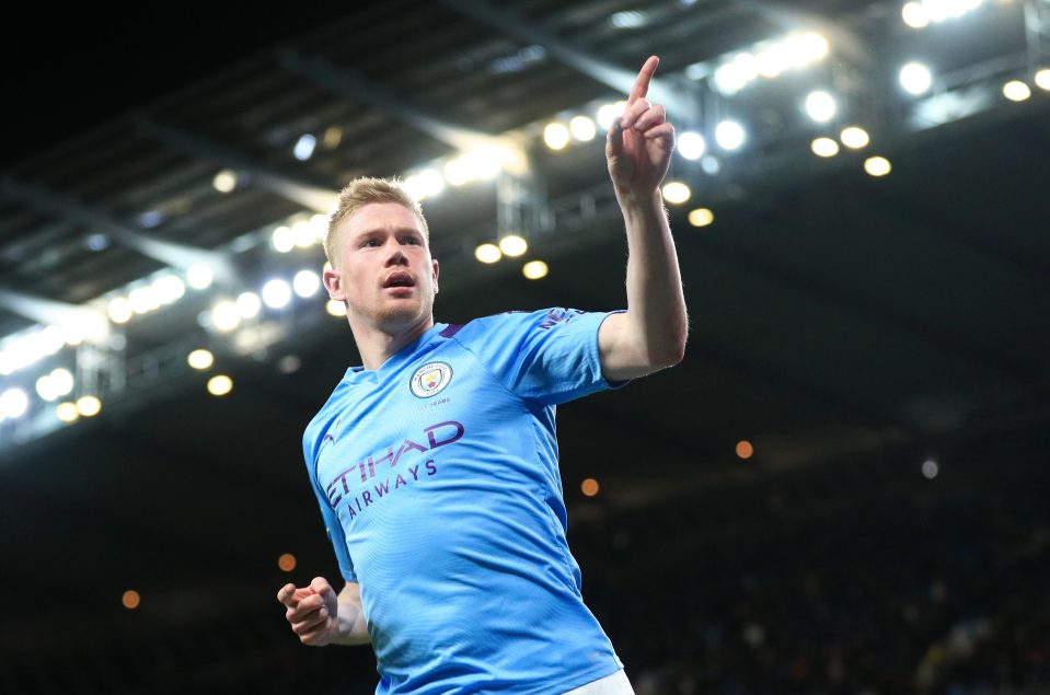  Kevin de Bruyne scored one and assisted another as Manchester City swept aside West Ham